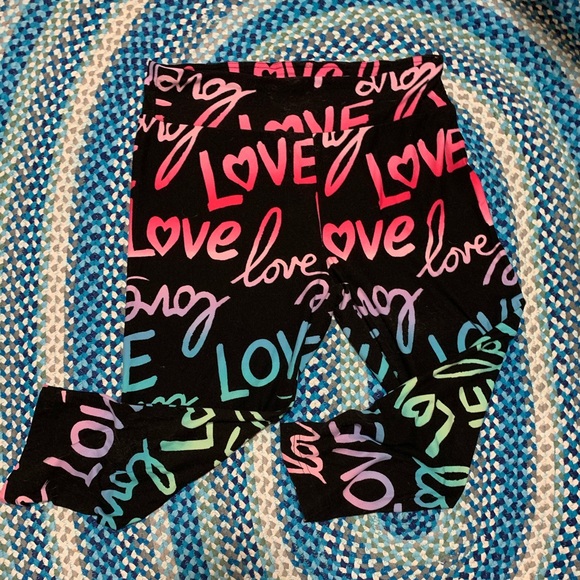 Leggings, “Love” cropped and soft XL
